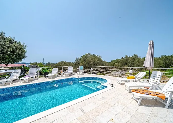 House With Pool Maja By Guide Villa