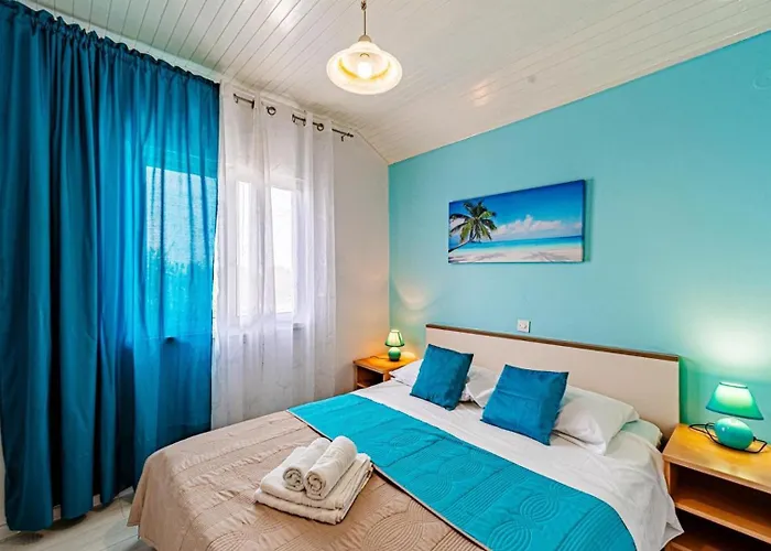 House With Pool Maja By Guide Villa