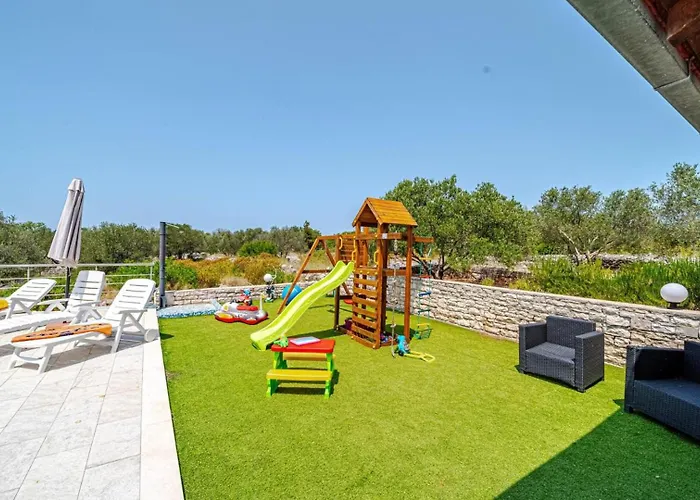 House With Pool Maja By Guide * Vela Luka