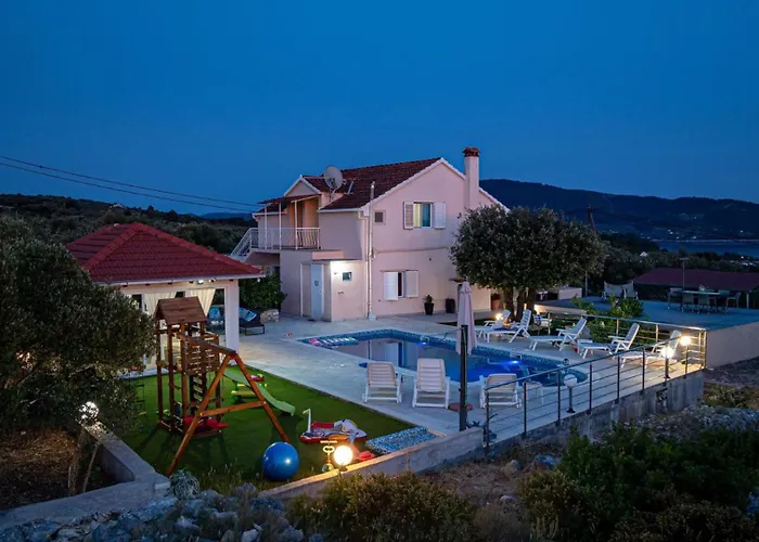 House With Pool Maja By Guide Villa Vela Luka